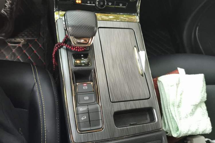 Used Roewe RX5 2021 PLUS 330TGI Automatic National Style Smart Enjoyment Edition Gear Lever
