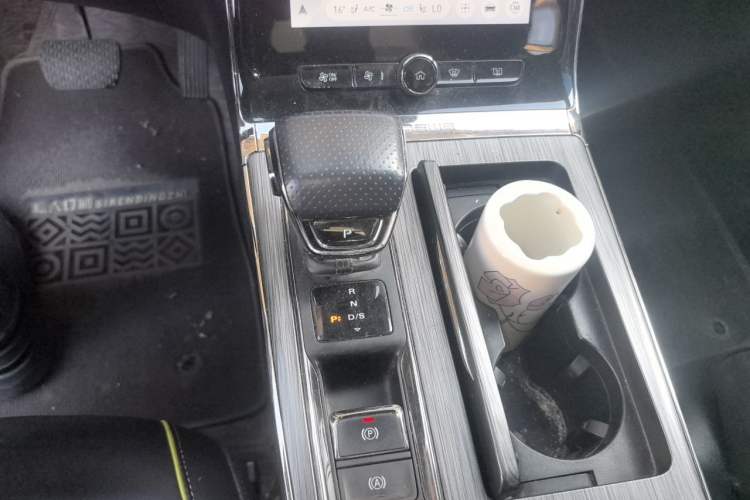 Used Roewe RX5 2021 PLUS 330TGI Automatic National Trend Intelligent Deluxe Edition Gear Lever