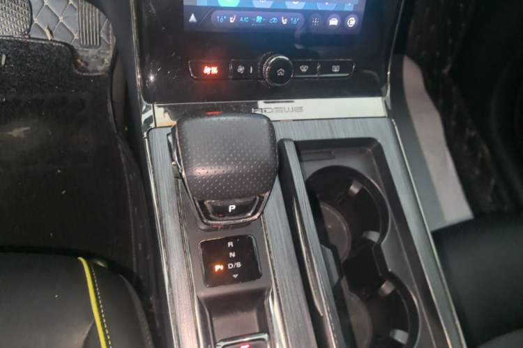 Used Roewe RX5 2021 PLUS 330TGI Automatic National Trend Intelligent Deluxe Edition Gear Lever