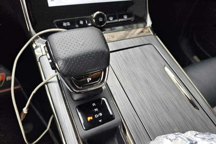 Used Roewe RX5 2021 PLUS 330TGI Automatic National Trend Intelligent Deluxe Edition Gear Lever