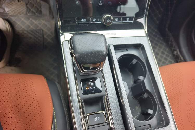 Used Roewe RX5 2021 PLUS 330TGI Automatic National Style Smart Enjoyment Edition Gear Lever
