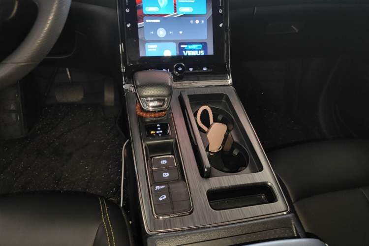 Used Roewe RX5 2021 PLUS 330TGI Automatic National Style Smart Enjoyment Edition Gear Lever