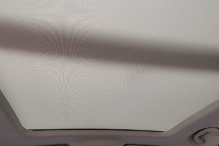 Used Roewe RX5 2021 PLUS 330TGI Automatic National Trend Intelligent Deluxe Edition Headliner