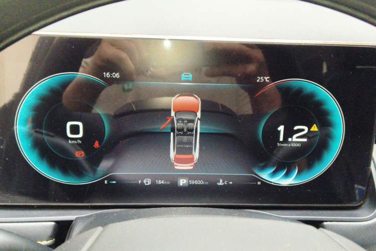 Used Roewe RX5 2021 PLUS 330TGI Automatic National Style Smart Enjoyment Edition Instrument Cluster
