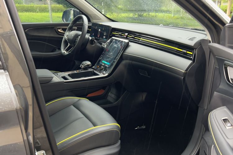 Used Roewe RX5 2021 PLUS 330TGI Automatic National Trend Intelligent Deluxe Edition Interior 1