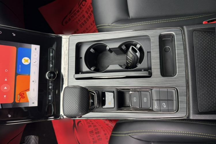 Used Roewe RX5 2021 PLUS 330TGI Automatic National Style Smart Enjoyment Edition Interior 2