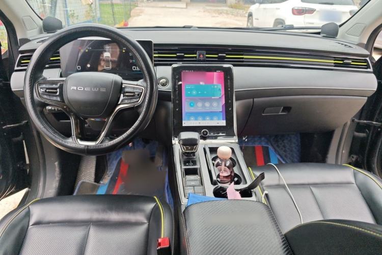 Used Roewe RX5 2021 PLUS 330TGI Automatic National Trend Intelligent Deluxe Edition Interior 2
