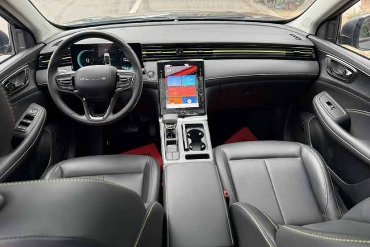 Used Roewe RX5 2021 PLUS 330TGI Automatic National Style Smart Enjoyment Edition Interior 3