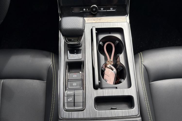 Used Roewe RX5 2021 PLUS 330TGI Automatic National Style Smart Enjoyment Edition Interior 3