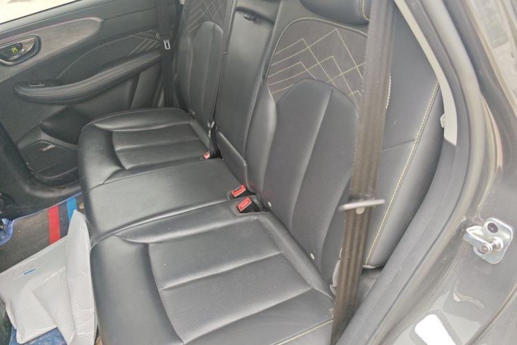 Used Roewe RX5 2021 PLUS 330TGI Automatic National Trend Intelligent Deluxe Edition Interior 4