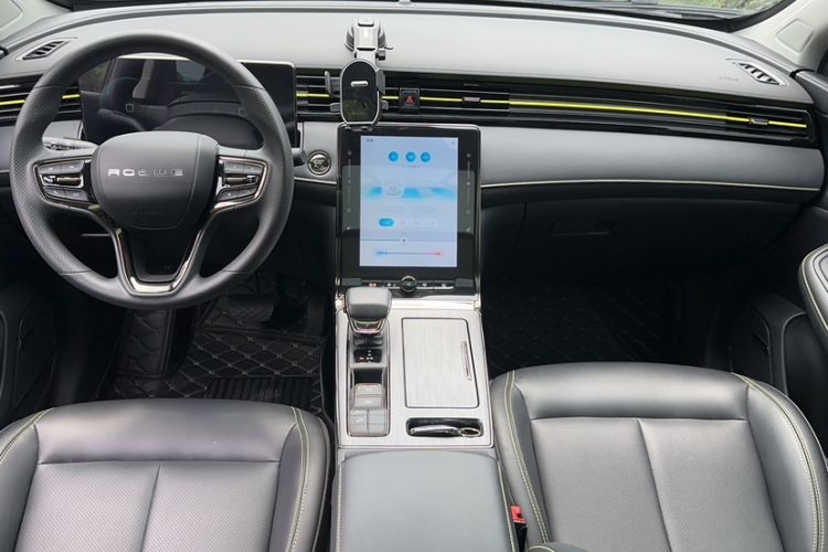 Used Roewe RX5 2021 PLUS 330TGI Automatic National Style Smart Enjoyment Edition Interior 6