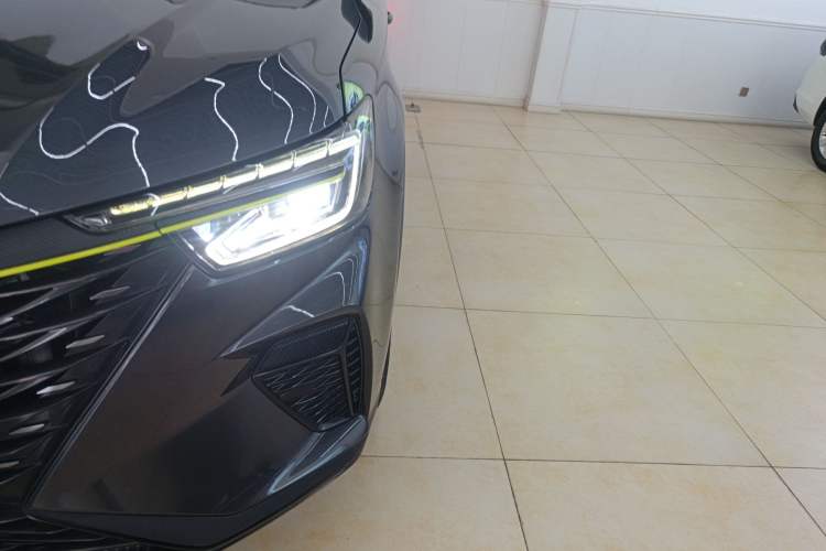 Used Roewe RX5 2021 PLUS 330TGI Automatic National Style Smart Enjoyment Edition Left Front Headlight
