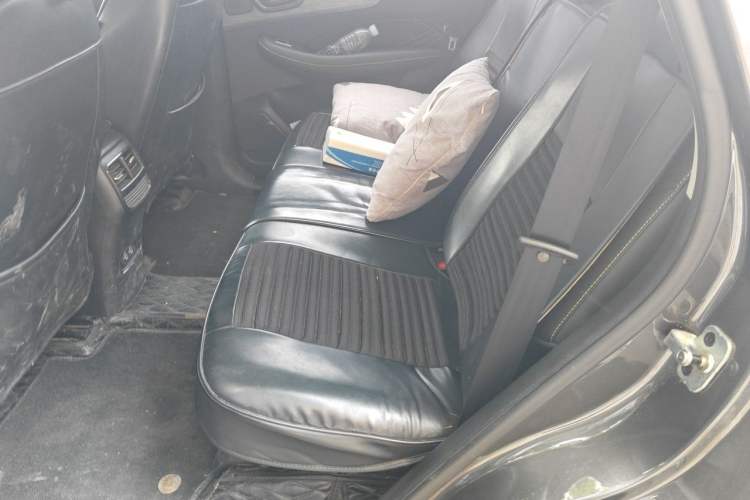 Used Roewe RX5 2021 PLUS 330TGI Automatic National Trend Intelligent Deluxe Edition Left Rear Seat