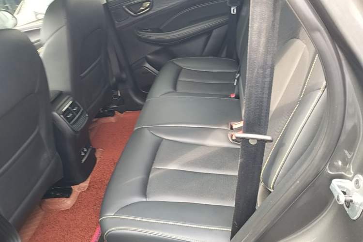 Used Roewe RX5 2021 PLUS 330TGI Automatic National Style Smart Enjoyment Edition Left Rear Seat