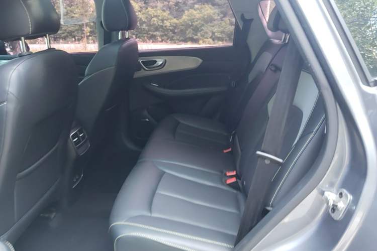Used Roewe RX5 2021 PLUS 300TGI Automatic Ali National Trend Luxury Ronglin Edition Left Rear Seat