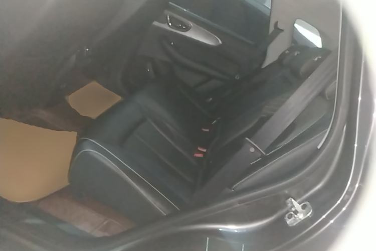 Used Roewe RX5 2021 PLUS 330TGI Automatic National Style Smart Luxury Edition Left Rear Seat