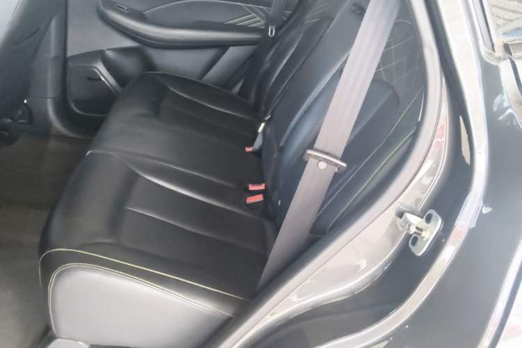 Used Roewe RX5 2021 PLUS 330TGI Automatic National Trend Intelligent Deluxe Edition Left Rear Seat