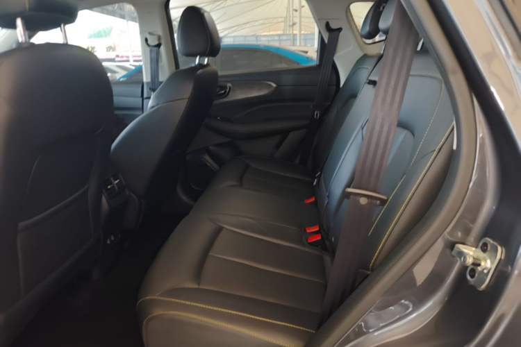 Used Roewe RX5 2021 PLUS 330TGI Automatic National Style Smart Enjoyment Edition Left Rear Seat