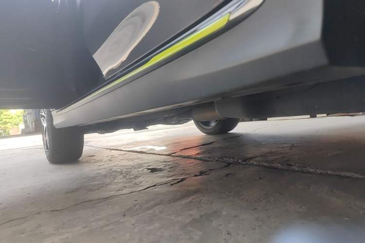 Used Roewe RX5 2021 PLUS 330TGI Automatic National Trend Intelligent Deluxe Edition Left Side Sill