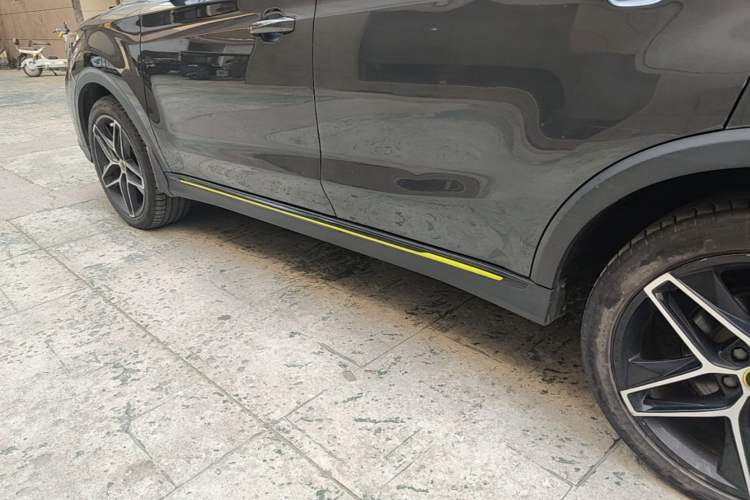 Used Roewe RX5 2021 PLUS 330TGI Automatic National Style Smart Enjoyment Edition Left Side Sill