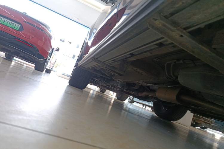 Used Roewe RX5 2021 PLUS 330TGI Automatic National Style Smart Enjoyment Edition Left Side Sill