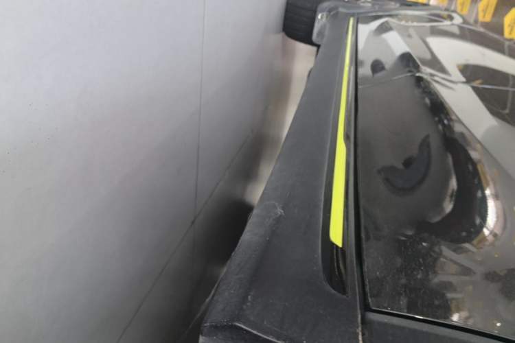 Used Roewe RX5 2021 PLUS 330TGI Automatic National Trend Intelligent Deluxe Edition Left Side Sill