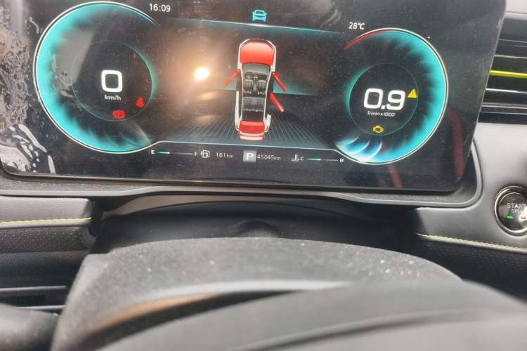Used Roewe RX5 2021 PLUS 330TGI Automatic National Style Smart Enjoyment Edition Odometer Close Up