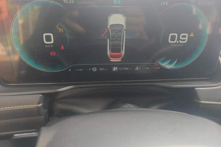 Used Roewe RX5 2021 PLUS 330TGI Automatic National Style Smart Enjoyment Edition Odometer Close Up