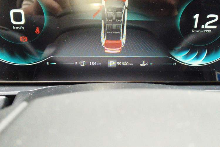 Used Roewe RX5 2021 PLUS 330TGI Automatic National Style Smart Enjoyment Edition Odometer Close Up