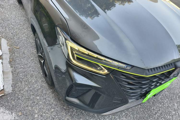 Used Roewe RX5 2021 PLUS 330TGI Automatic National Trend Intelligent Deluxe Edition Right Front Headlight
