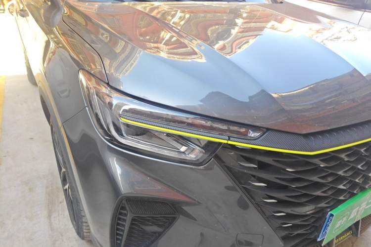 Used Roewe RX5 2021 PLUS 330TGI Automatic National Trend Intelligent Deluxe Edition Right Front Headlight