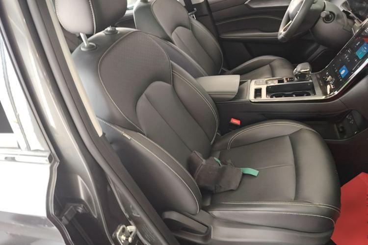 Used Roewe RX5 2021 PLUS 330TGI Automatic National Style Smart Enjoyment Edition Right Front Seat