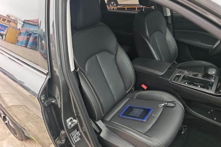 Used Roewe RX5 2021 PLUS 330TGI Automatic National Style Smart Enjoyment Edition Right Front Seat