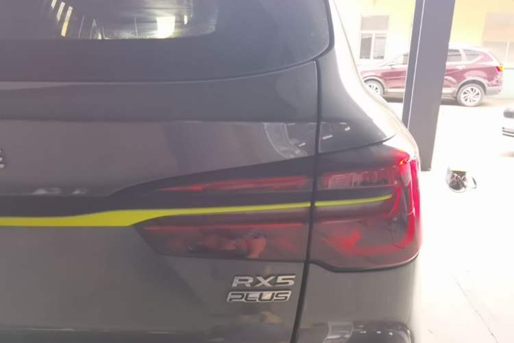 Used Roewe RX5 2021 PLUS 330TGI Automatic National Trend Intelligent Deluxe Edition Right Rear Taillight