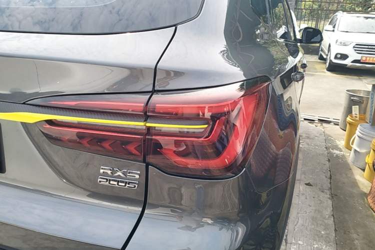 Used Roewe RX5 2021 PLUS 330TGI Automatic National Style Smart Enjoyment Edition Right Rear Taillight