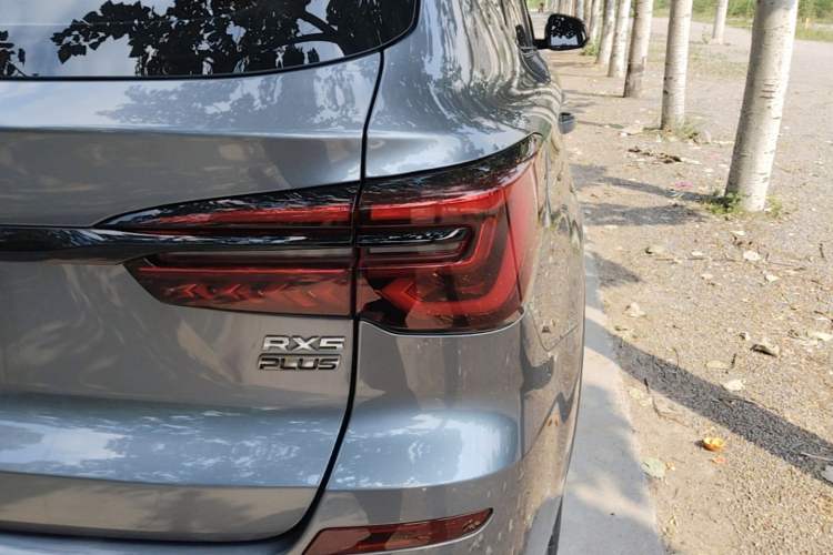Used Roewe RX5 2021 PLUS 300TGI Automatic Ali National Trend Luxury Ronglin Edition Right Rear Taillight