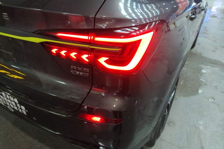 Used Roewe RX5 2021 PLUS 330TGI Automatic National Style Smart Enjoyment Edition Right Rear Taillight