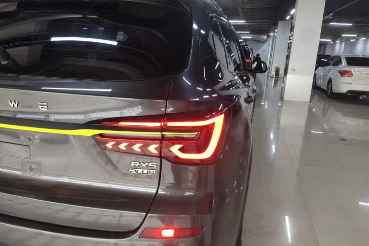 Used Roewe RX5 2021 PLUS 330TGI Automatic National Trend Intelligent Deluxe Edition Right Rear Taillight