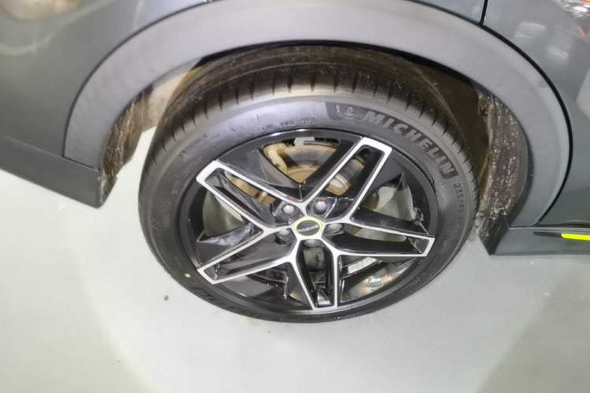 Used Roewe RX5 2021 PLUS 330TGI Automatic National Trend Intelligent Deluxe Edition Right Rear Wheel Hub