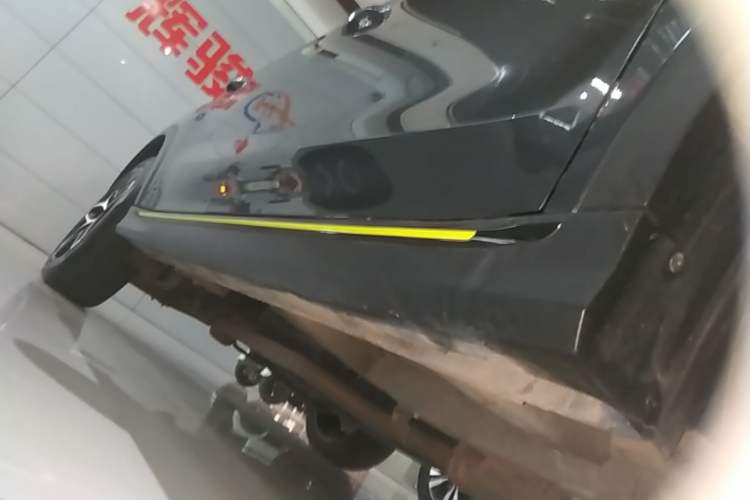Used Roewe RX5 2021 PLUS 330TGI Automatic National Style Smart Luxury Edition Right Side Sill