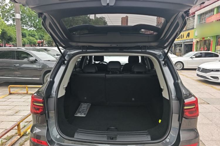 Used Roewe RX5 2021 PLUS 330TGI Automatic National Style Smart Enjoyment Edition Trunk