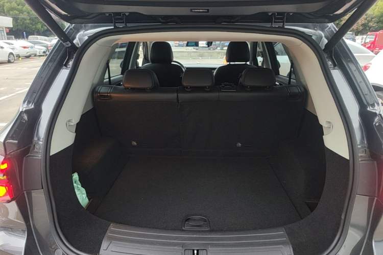 Used Roewe RX5 2021 PLUS 330TGI Automatic National Trend Intelligent Deluxe Edition Trunk