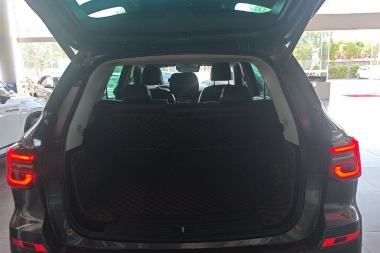 Used Roewe RX5 2021 PLUS 330TGI Automatic National Trend Intelligent Deluxe Edition Trunk