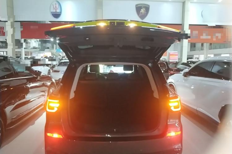 Used Roewe RX5 2021 PLUS 330TGI Automatic National Style Smart Luxury Edition Trunk