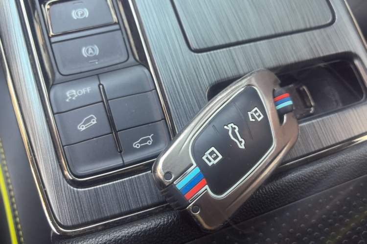 Used Roewe RX5 2021 PLUS 330TGI Automatic National Trend Intelligent Deluxe Edition Vehicle Key