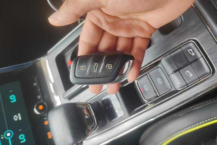 Used Roewe RX5 2021 PLUS 330TGI Automatic National Trend Intelligent Deluxe Edition Vehicle Key