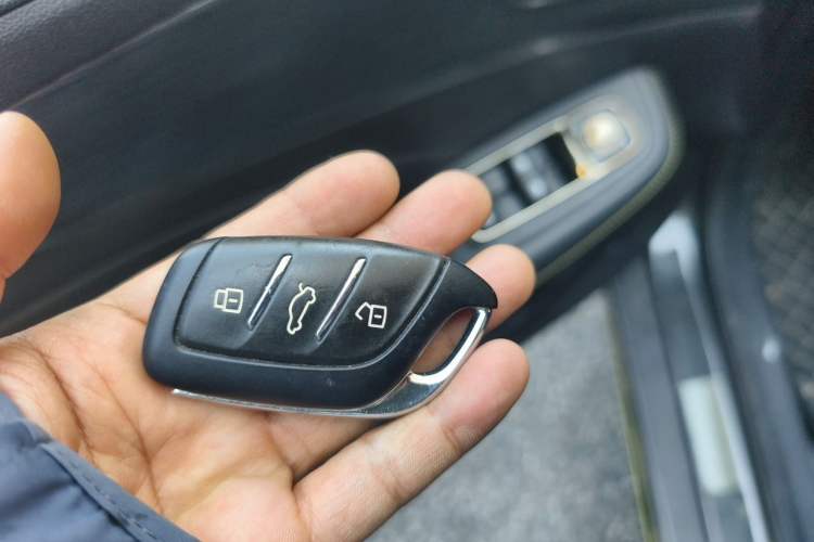 Used Roewe RX5 2021 PLUS 330TGI Automatic National Trend Intelligent Deluxe Edition Vehicle Key