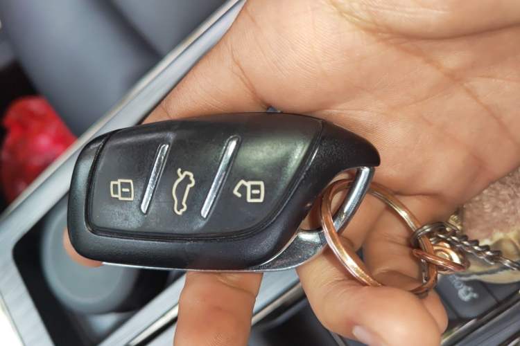 Used Roewe RX5 2021 PLUS 330TGI Automatic National Trend Intelligent Deluxe Edition Vehicle Key