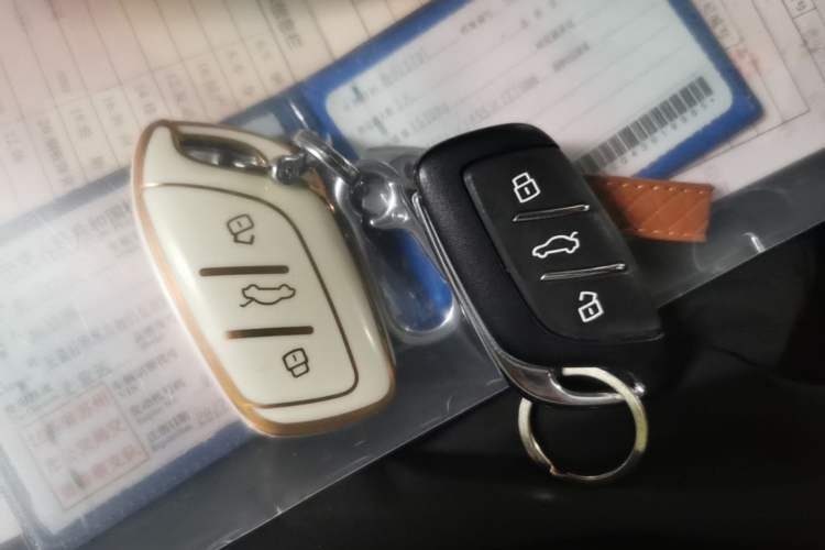 Used Roewe RX5 2021 PLUS 330TGI Automatic National Style Smart Enjoyment Edition Vehicle Key