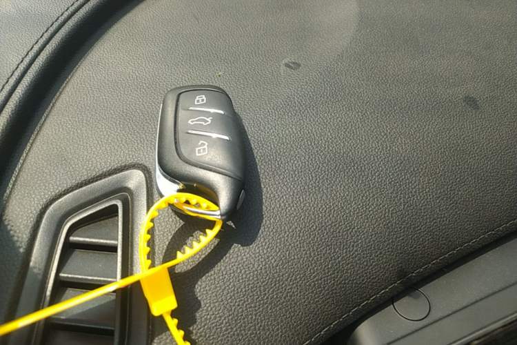 Used Roewe RX5 2021 PLUS 330TGI Automatic National Style Smart Enjoyment Edition Vehicle Key